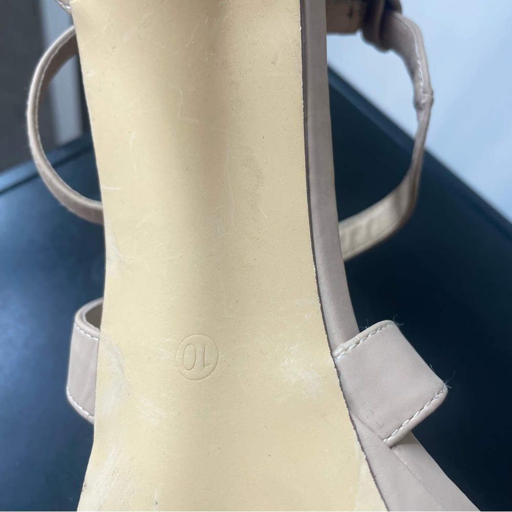 Nude strappy heels - Picture 5 of 6